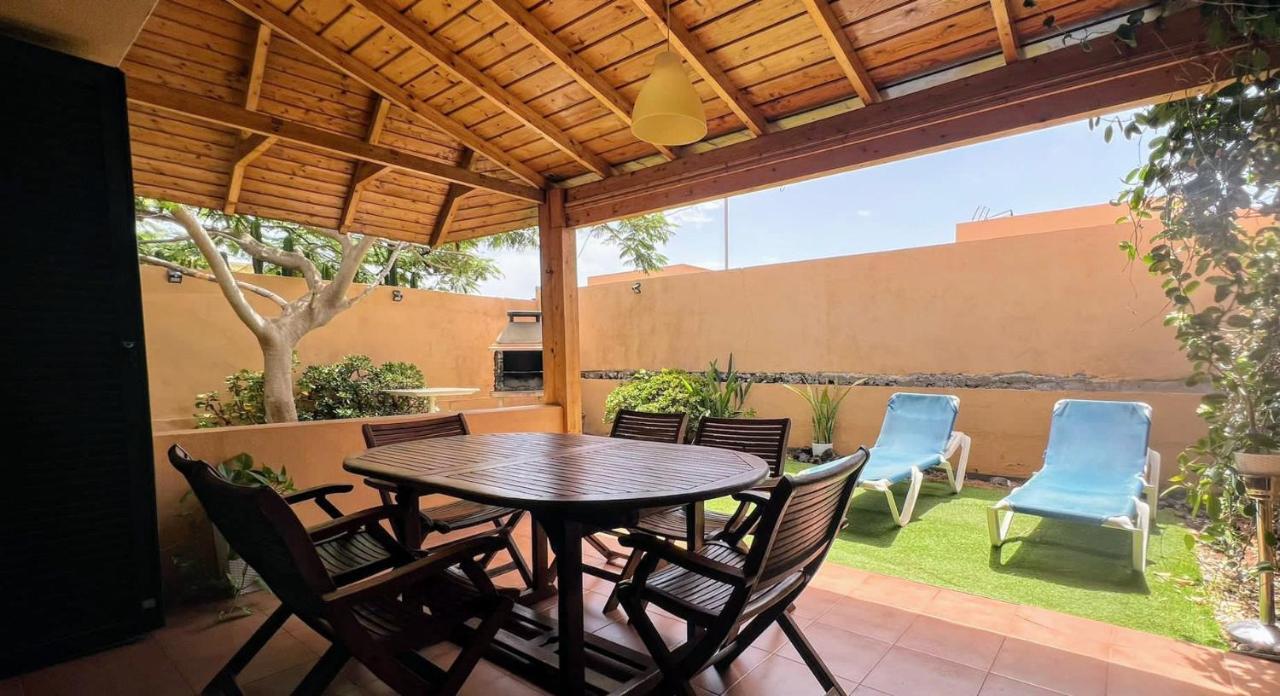 Vivienda Vacacional Orquidea Corralejo Habitación foto